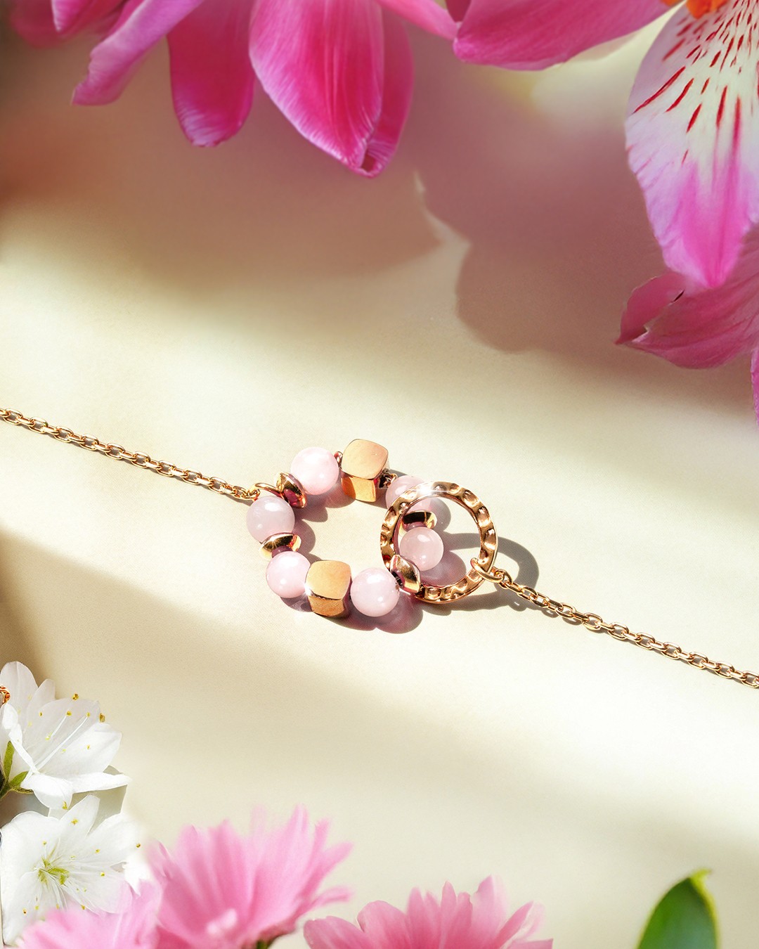 Packshot Bracelet Quartz rose Aurora