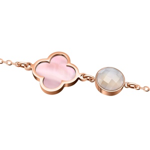 Bijoux Designer Bracelet Nouveau Bracelet Trèfle À Quatre Feuilles Femme  Sud Simple Ins Cinq Fleurs Fritillaire Chance Trèfle Bracelet Fille Cadeau  En Gros Du 12,1 €