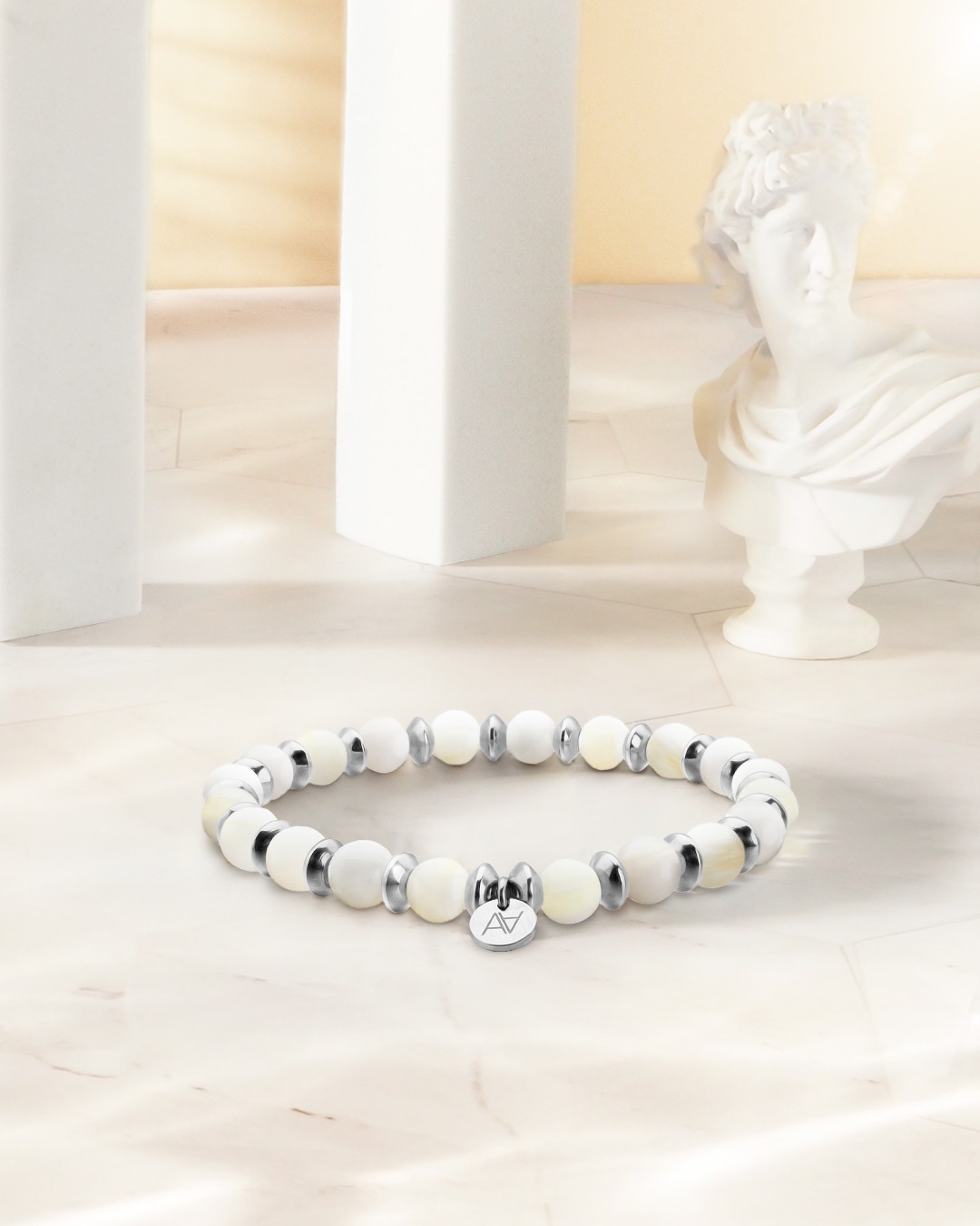 Lifestyle Bracelet Nacre Cardillo