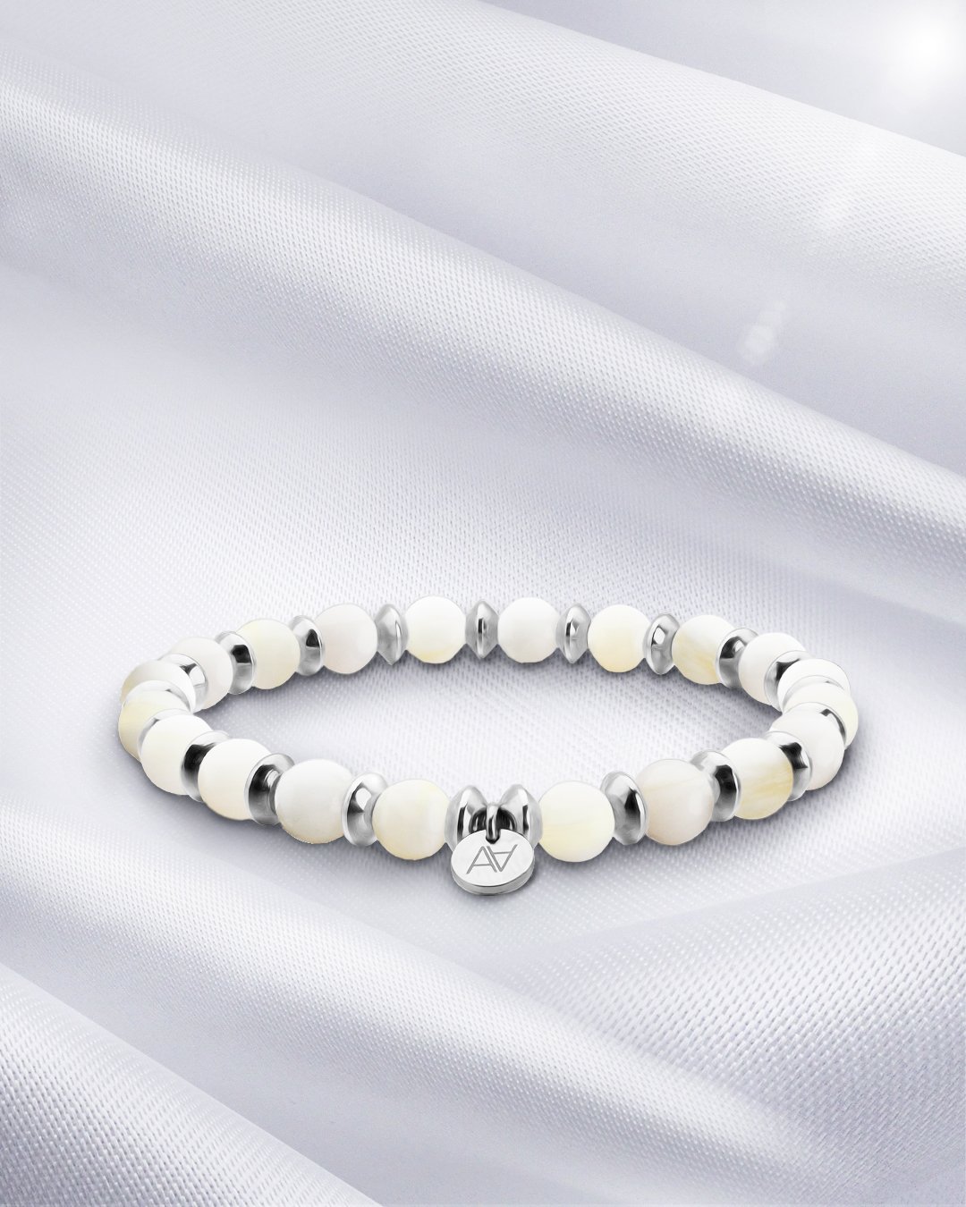 Packshot Bracelet Nacre Cardillo