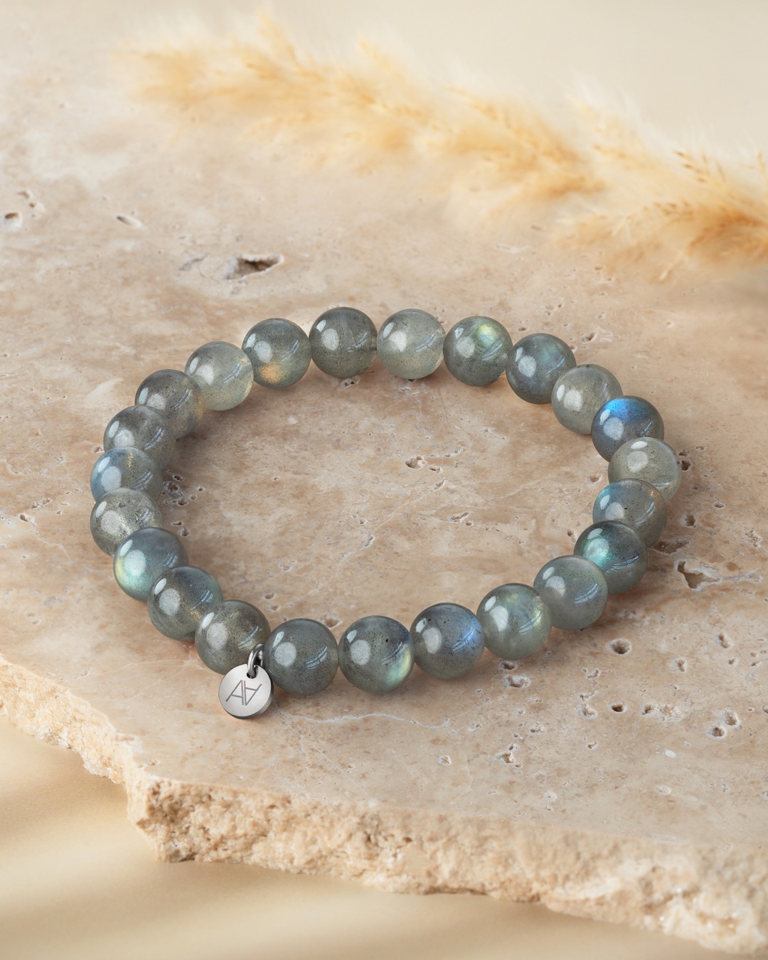 Packshot Bracelet Labradorite Oretta