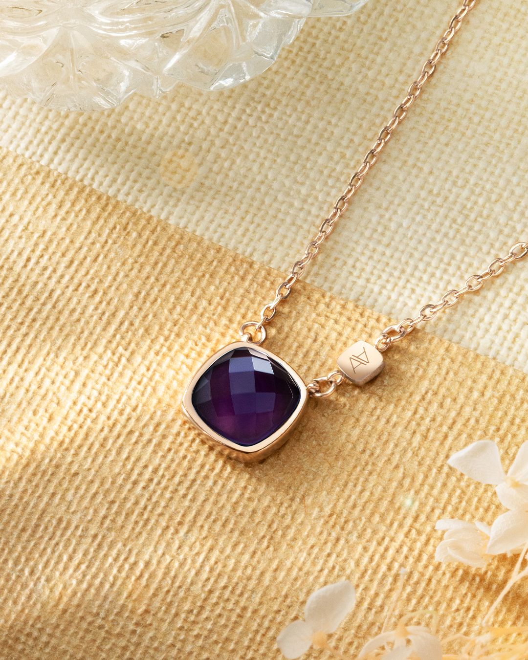 Packshot Pendentif Amethyste Scopellia Oscuro