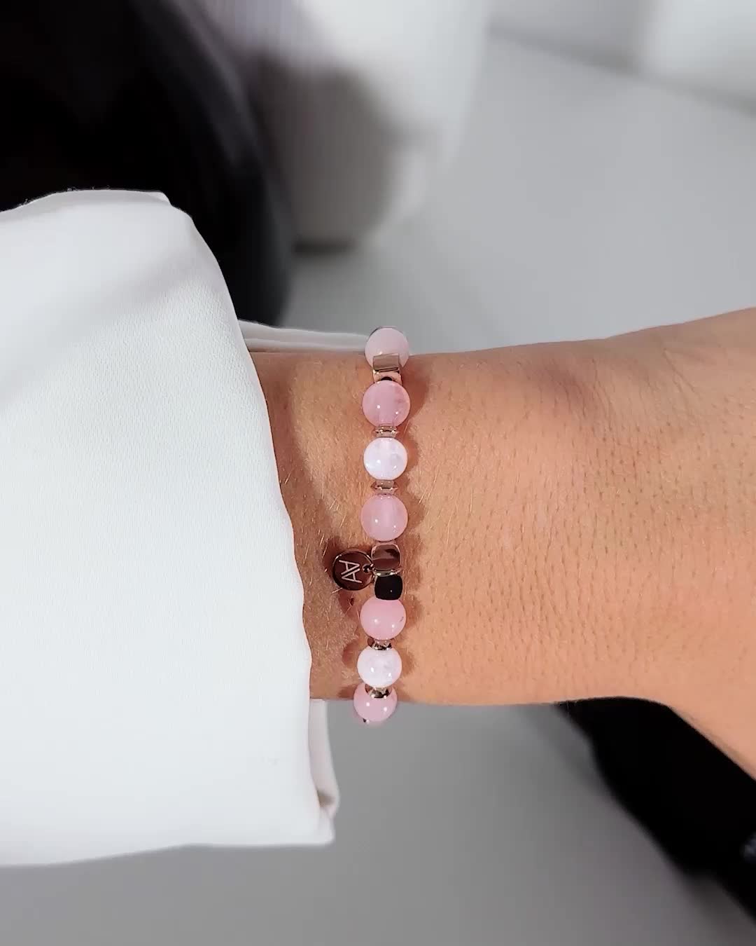 Bracelet quartz rose pierre de lune «féminité » - Manaia - bijoux & bien  être