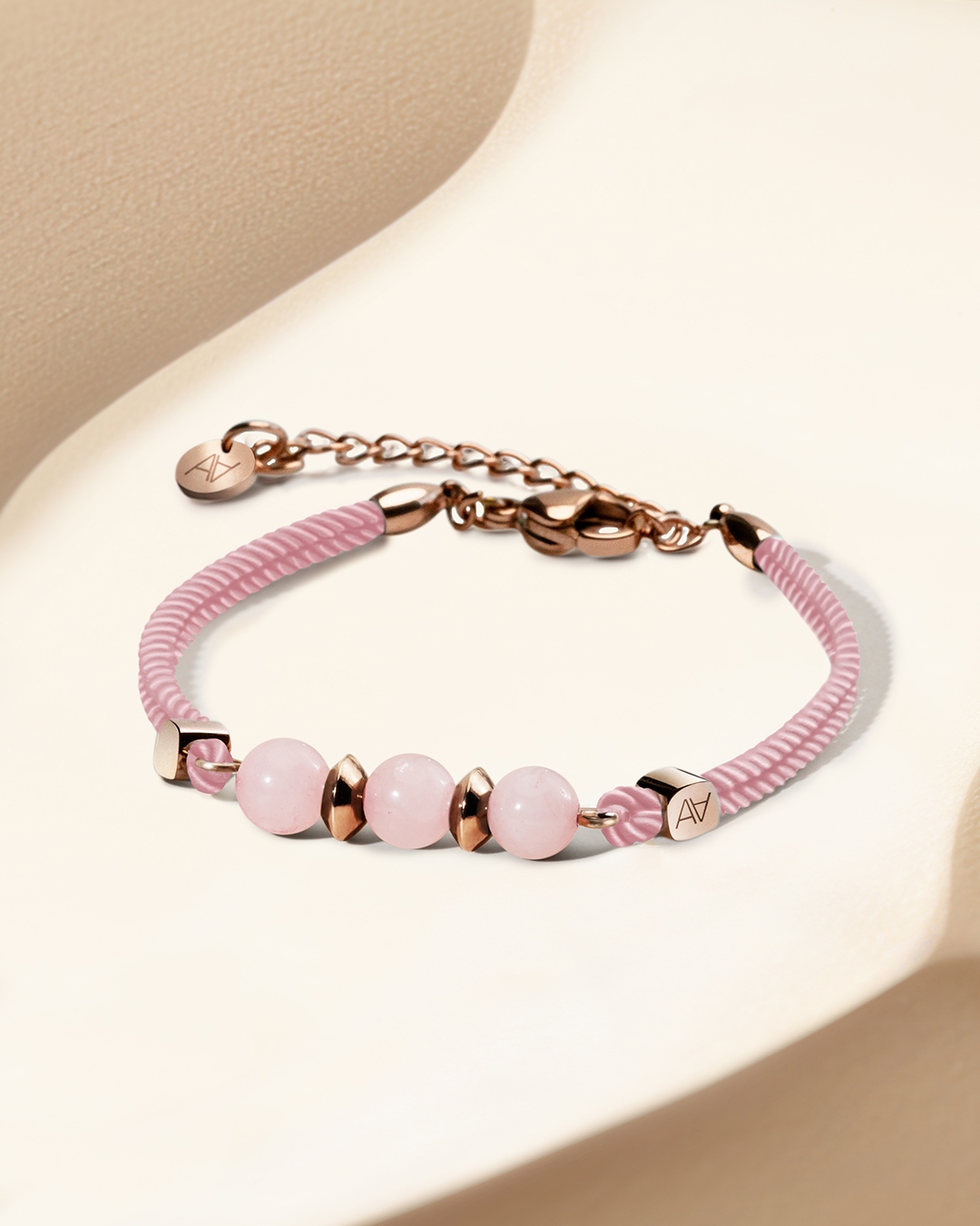 Packshot Bracelet Quartz rose Comineto